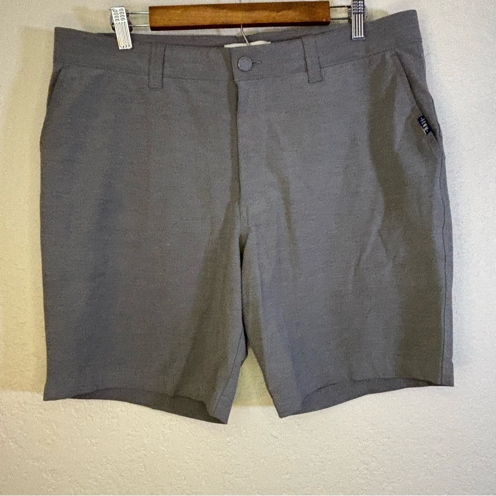 ROWM Men's Hybrid Shorts in Classic Gray Size 36